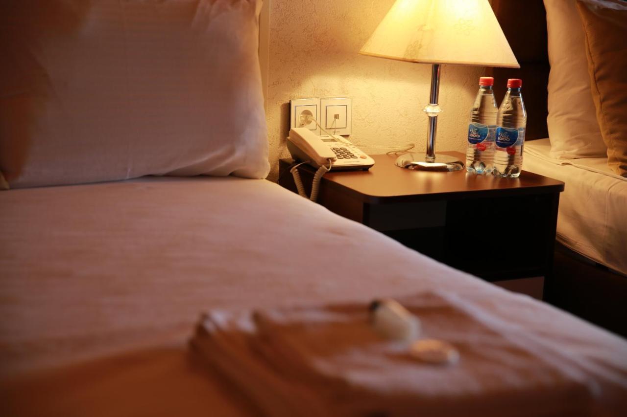 All Seasons Hotel Baku Ngoại thất bức ảnh